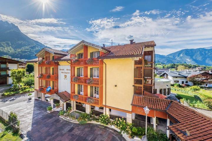 Appartamento per 2 persone, con Terrazza e Sauna a Fiera di Primiero