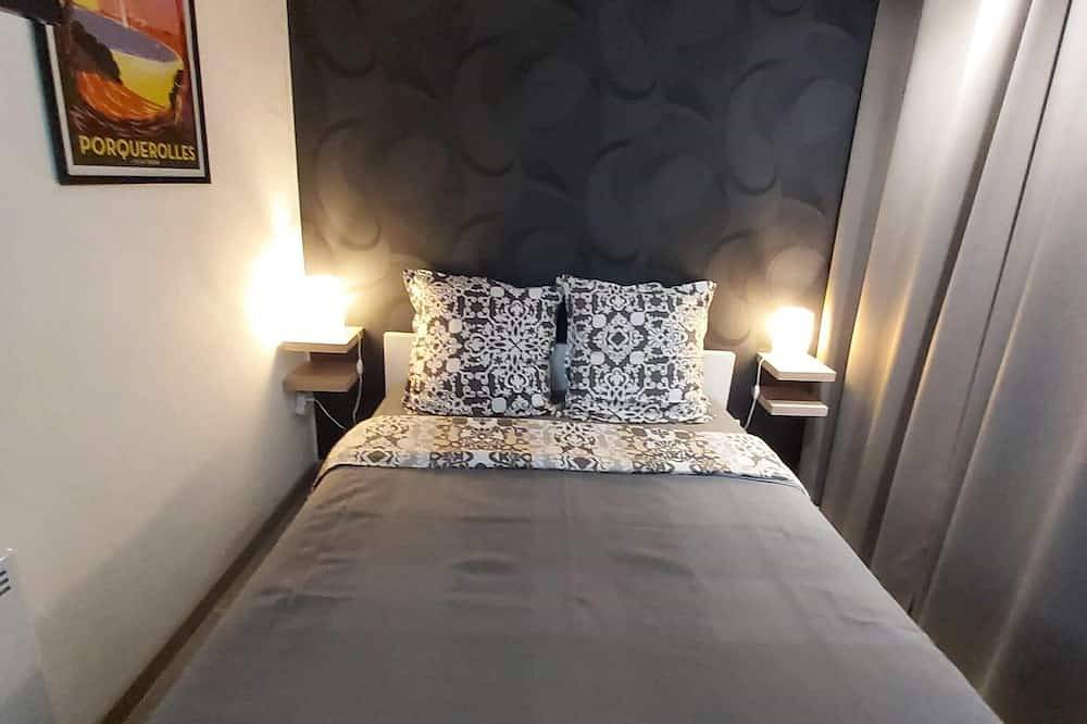 Entire apartment, Studio Villa Nui Gh in Cuers, Toulon region