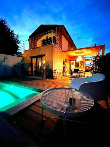Villa pour 6 personnes, avec piscine et balcon à Anglet