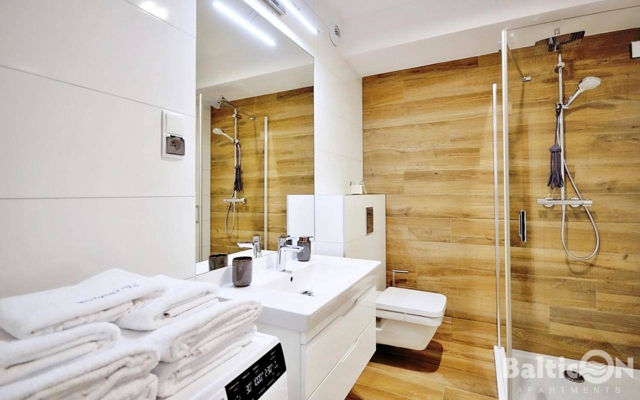 Cały apartament, Apartament wakacyjny dla 4 osób z jacuzzi in Kołobrzeg, Baltic Sea Pomerania