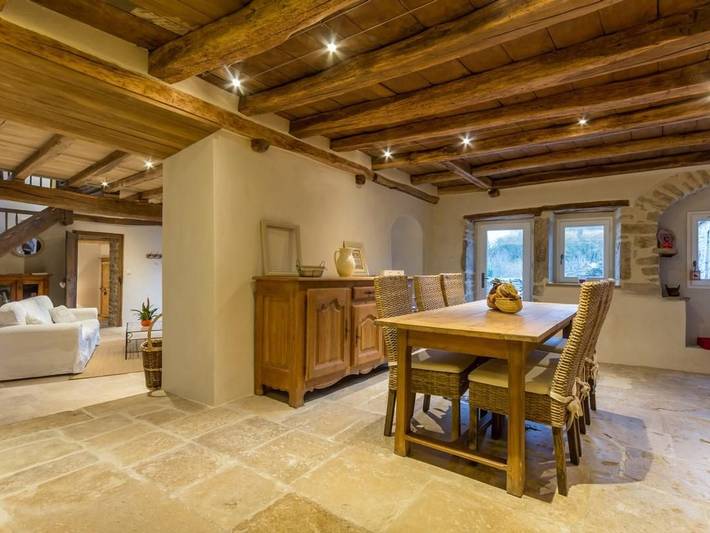 Gîte pour 6 personnes, avec terrasse dans Dampierre-en-Montagne