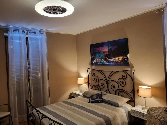 B&b per 3 persone, con Balcone e Terrazza nonché Giardino e Vista lago a Lovere