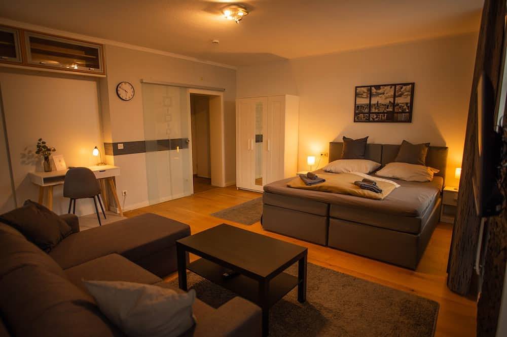 Ganze Wohnung, Modern apartment with a view of the salt works in Bad Rothenfelde, Metropolregion Bremen-Oldenburg