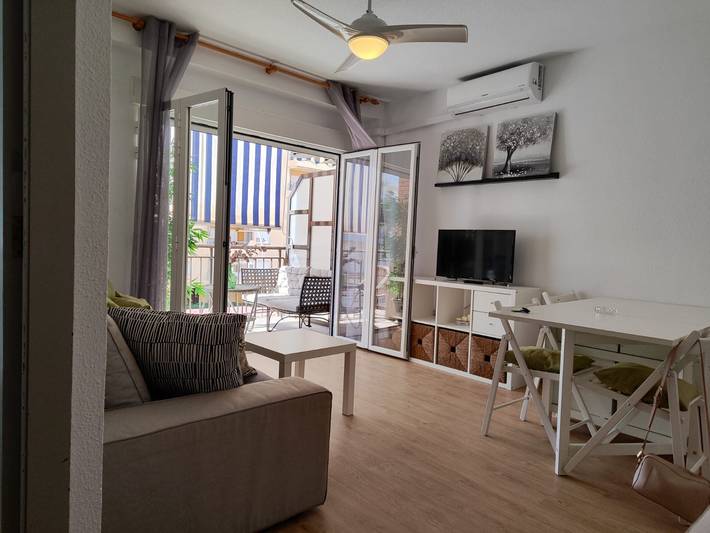 Ganze Wohnung, Familienapartment in Gandía, mit Klimaanlage, Parkplatz, Strandnah, 3 Schlafzimmer in Playa de Gandía, Costa de Valencia