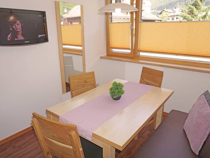 Ferienwohnung für 4 Personen, mit Balkon und Garten sowie Sauna am Arlberg - 4