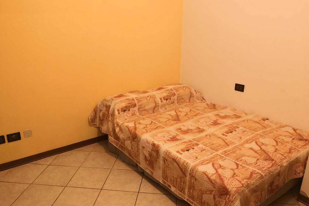 Geheel appartement, Borgo Volciano Gardameer in Roè Volciano, Garda Bergen