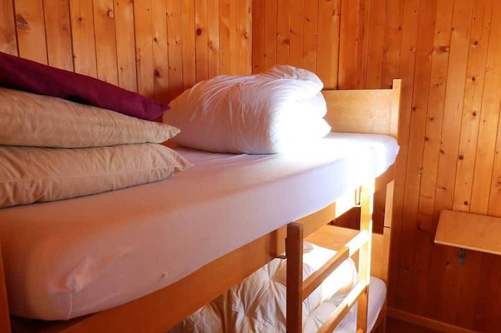 Grosses Chalet für 10 Personen mit Terrasseaussen: 6-Zimmer-Halle, im Zentrum des Dorfes, Richtung C in Saint Luc, Anniviers