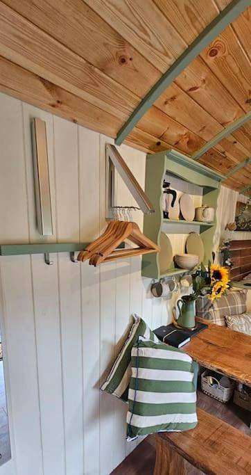 Location de vacances pour 2 personnes, avec jardin et vue, animaux acceptés à Northampton - 4