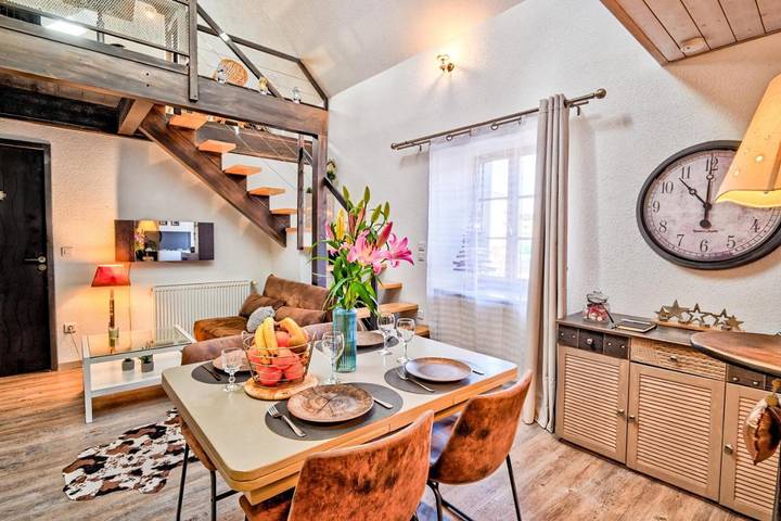 Gîte pour 4 personnes, avec Balcon et Terrasse à Pontarlier - 2