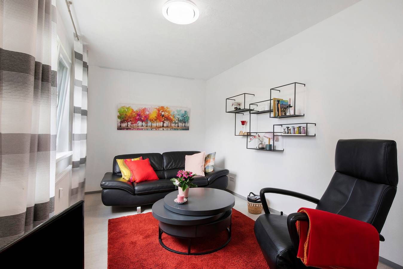 Ganze Wohnung, Ferienwohnung 'Ferienwohnung Steffi' mit privater Terrasse und Wlan in Laichingen, Laichingen Region