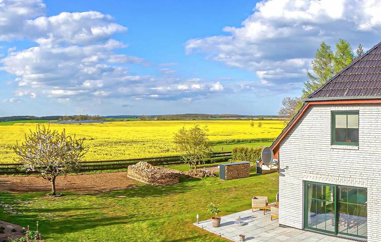 Hütte für 5 Personen, mit Terrasse, mit Haustier in Mecklenburgische Seenplatte - 2