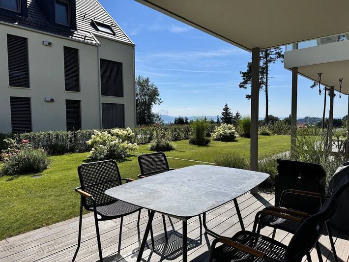 Vakantiewoning voor 6 personen, with Whirlpool and Terras as well as Tuin and Uitzicht op het meer in Lindau