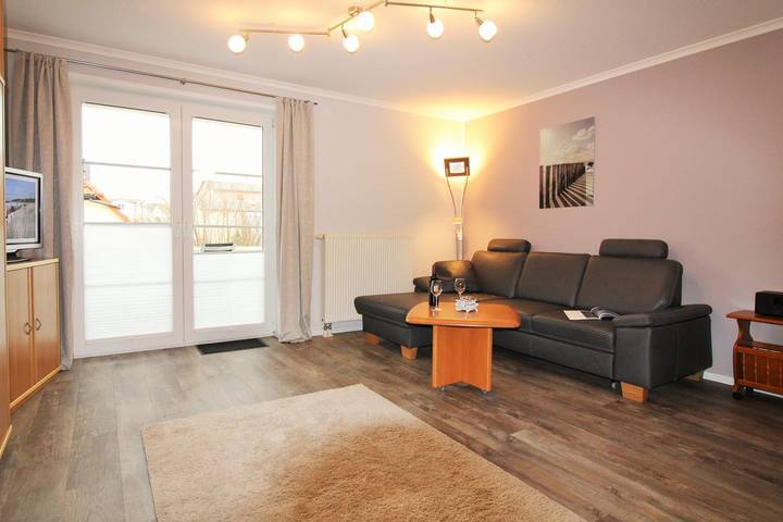 Ferienwohnung für 3 Personen, mit Balkon in Kühlungsborn