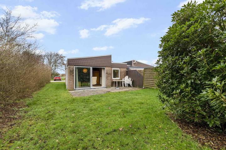 Ferienhaus für 4 Personen, mit Terrasse und Balkon/Terrasse in Callantsoog