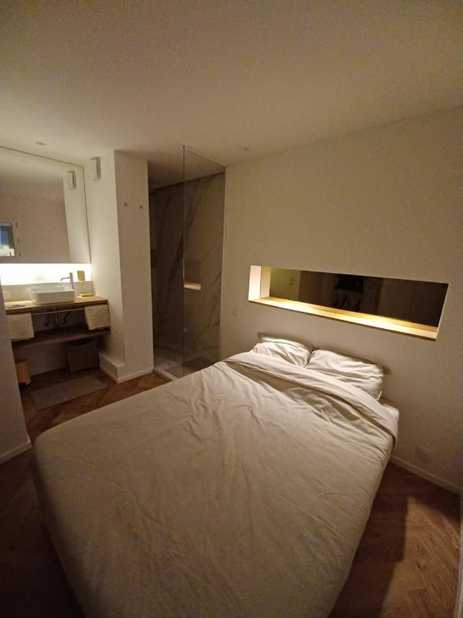 Gîte pour 4 personnes, avec vue et balcon dans Office De Tourisme Cavalaire - 3