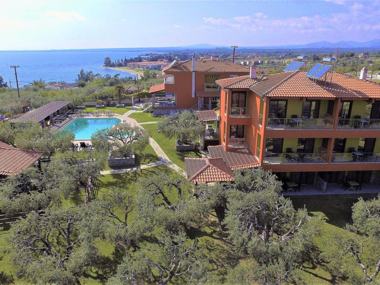 Ganze Wohnung, Superior Apartment mit 2 Schlafzimmern und Meerblick in Psakoudia, Chalkidiki