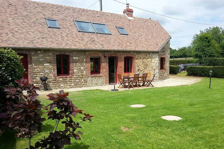 Gîte pour 6 personnes, avec Terrasse et Jardin