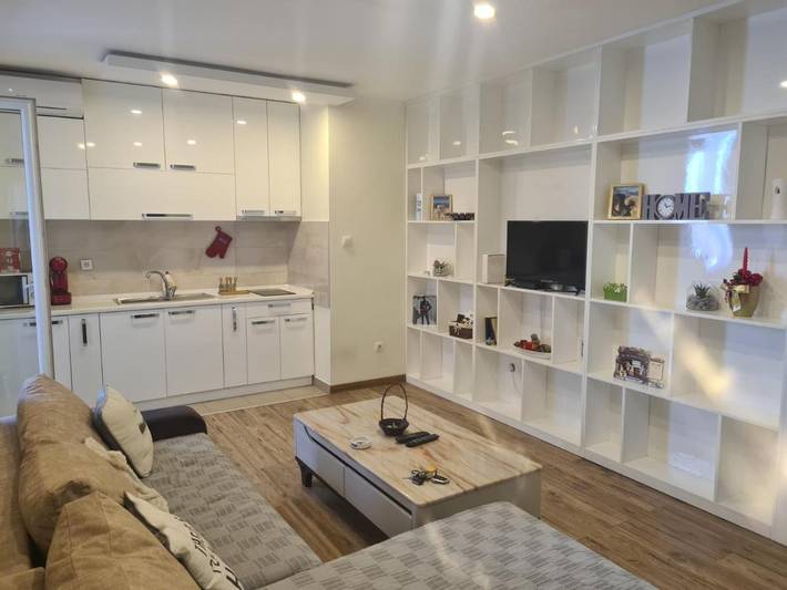Gîte pour 4 personnes, avec terrasse à Novi Sad