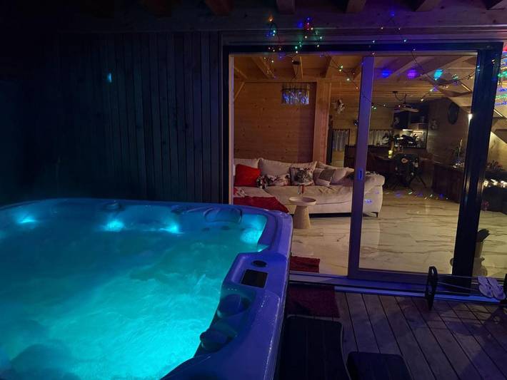 Gîte pour 5 personnes, avec jacuzzi et jardin dans Ranspach-le-Haut