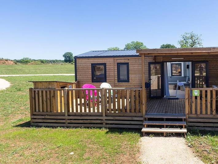 Camping Sites et Paysages - Le Ventoulou - Mobilheim 6 personen - Cottage Le P'tit Quercynois (Ankunft Sonntag) - 3 Schlafzimmer - 2 Bäder in Thégra, Regionaler Naturpark Causses du Quercy