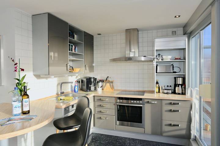 Ferienwohnung für 4 Personen, mit Balkon und Terrasse sowie Ausblick auf Juist - 2