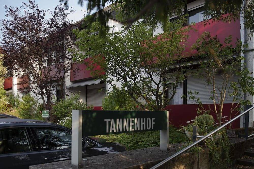 Ganze Wohnung, 2-Bettwohnung 40m² - Nr.1 Wochenpauschale - Haus Tannenhof in Bad Bergzabern, Südliche Weinstraße