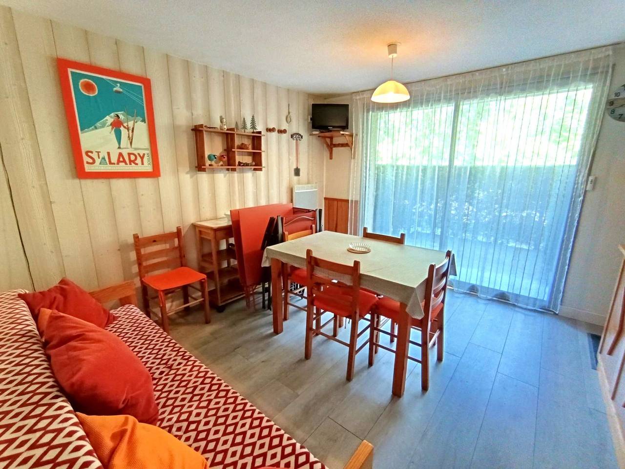 Ganze Wohnung, Charmantes Apartment mit Terrasse - 4 Pers. in Vignec, Nationalpark Pyrenäen