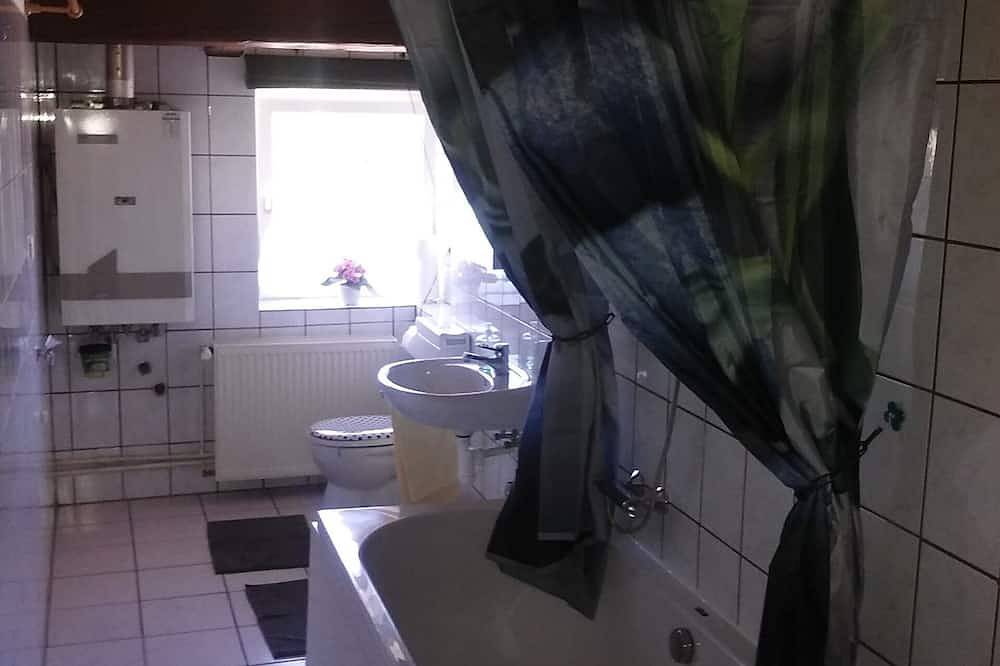 Ganze Wohnung, Wicki's Biker Lodge for 2-3 persons in Langelsheim, Harzvorland