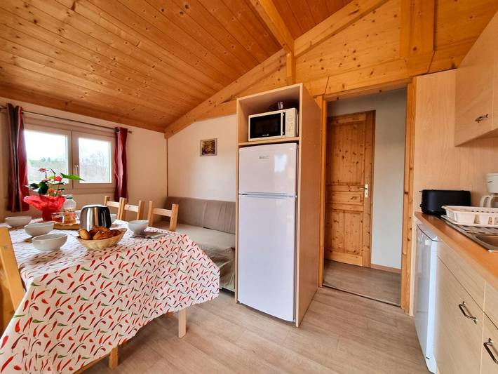 Gîte pour 6 personnes, avec jardin à Usson-en-Forez - 3