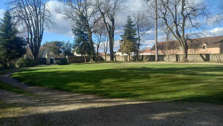 Maison d’hôte pour 2 personnes, avec jardin et vue, animaux acceptés dans Saône-et-Loire - 2