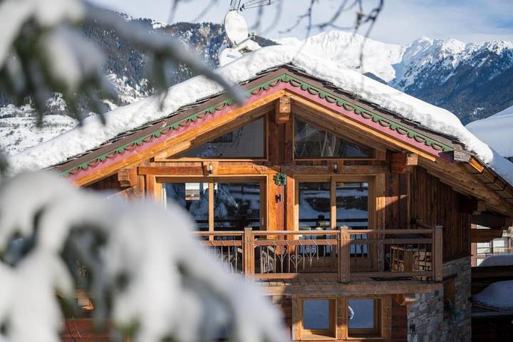 Gîte pour 12 personnes, avec jardin ainsi que sauna et vue, animaux acceptés dans Courchevel 1300 (Le Praz) - 2