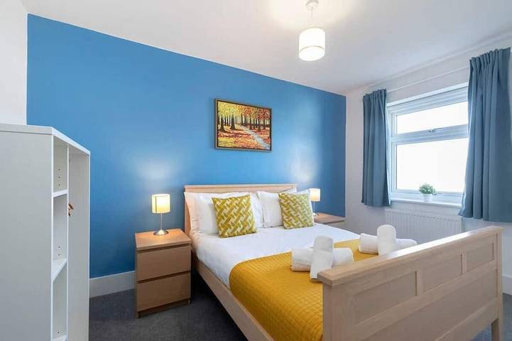 En Ville-Maison-Vue ville-Salle de bain privée in Cheltenham, Gloucestershire