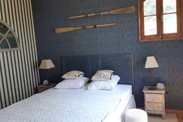 Villa pour 8 Personnes dans Hyeres, Région de Toulon, Photo 2