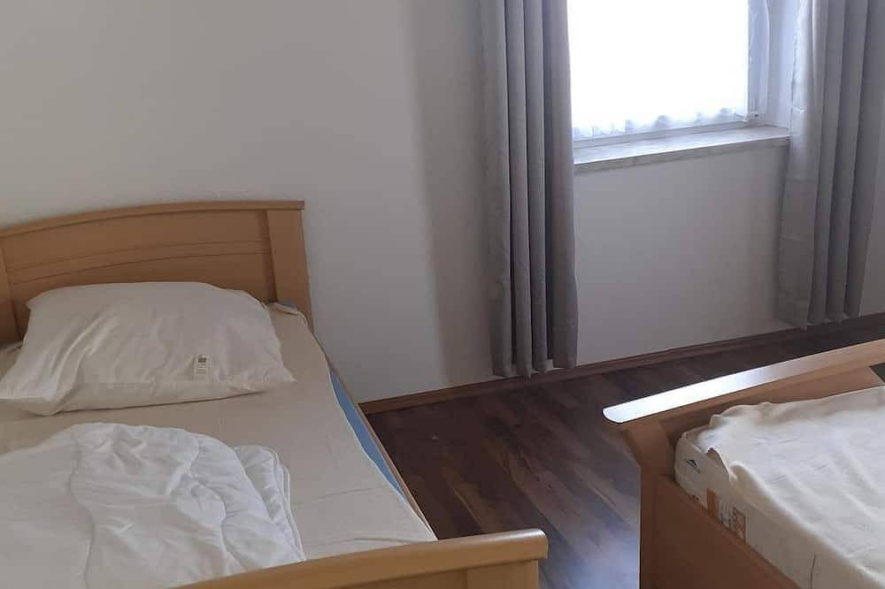 Ganze Wohnung, Ferienwohnung für maximal 3 Personen - Ferienwohnung Bernd Krügel in Zwickau, Chemnitz und Umgebung