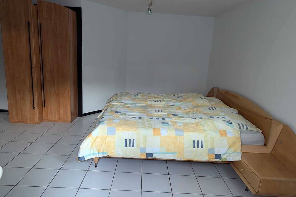 Ganze Wohnung, Gemütliche Ferienwohnung 6 km bis Bamberg Stadtmitte in Strullendorf, Landkreis Bamberg