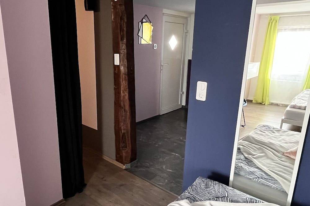 Ganze Wohnung, Unique | Whirlpool-Sauna-Kicker-Weberbbq in Bad Ems, Lahn-Taunus
