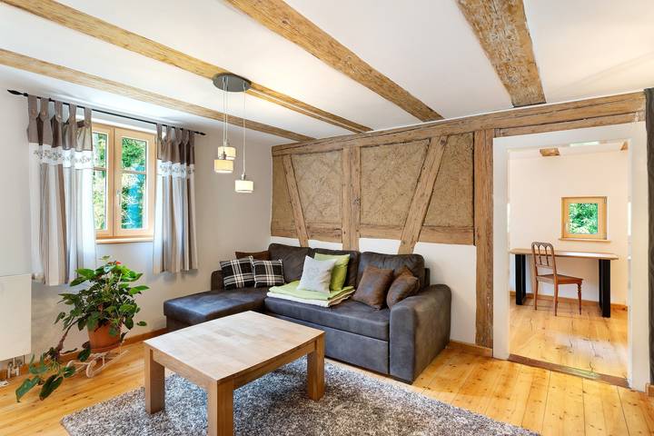 Ganze Wohnung, Ferienwohnung 'Am Rubach' mit gemeinsamer Terrasse, privatem Garten und Wlan in Baden-Baden, Nordschwarzwald