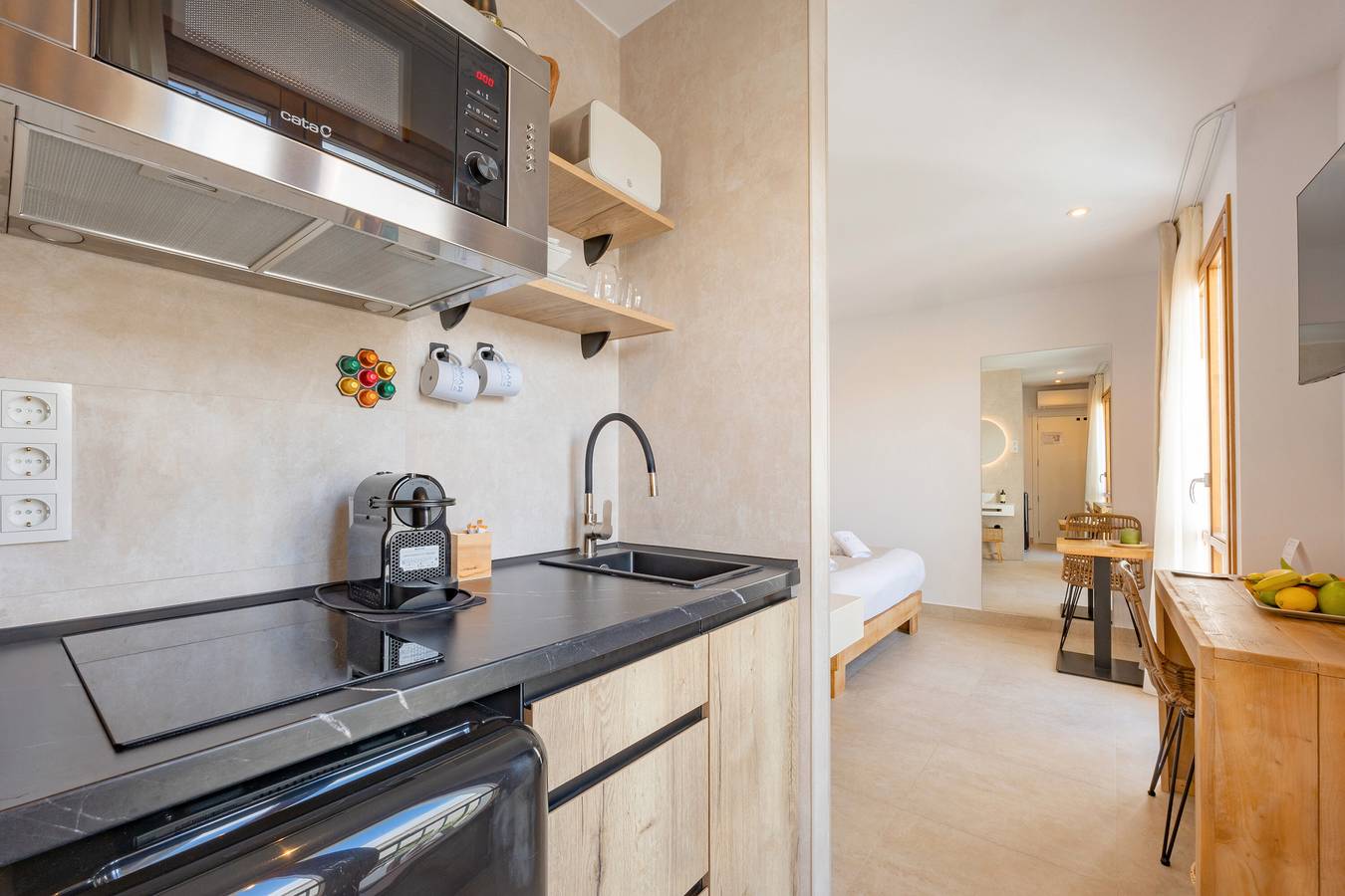 Habitación 'Altea 04' con piscina compartida, Wi-Fi y aire acondicionado. in Altea pueblo, Altea