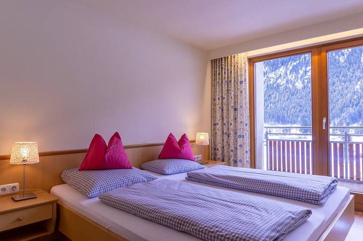 Ferienwohnung für 2 Personen, mit Garten und Sauna in Grän - 2