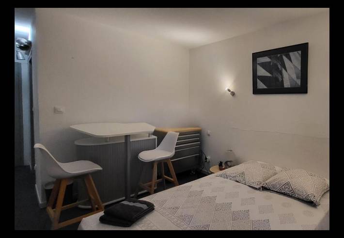 Chambre d’hôte pour 2 personnes, avec balcon et vue à Agde - 2
