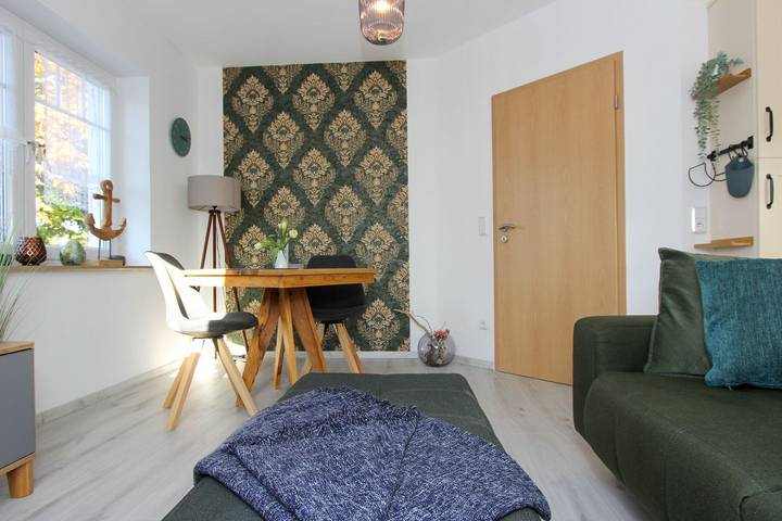 Ferienwohnung für 2 Personen, mit Terrasse und Garten sowie Sauna in Prerow, Darß