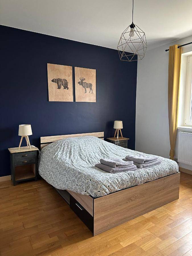 Maison de vacances pour 6 personnes, avec Terrasse et Jardin à Dole