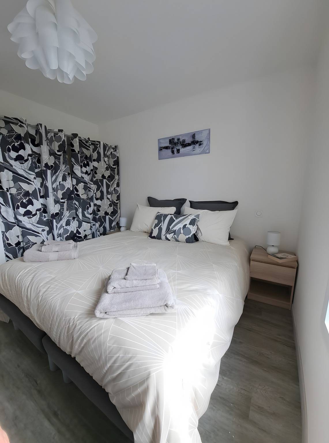 Chambre d’hôtes « Les Reflets du Golfe » avec jardin partagé et Wi-Fi in Arradon, Côte des Mégalithes