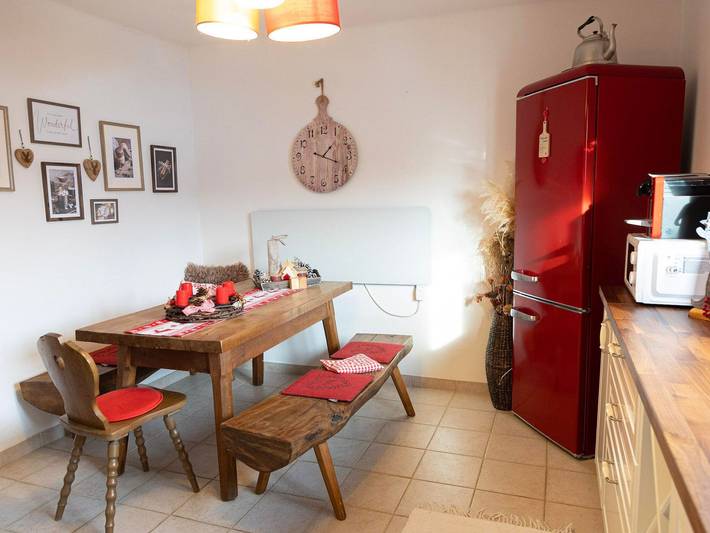 Ferienhaus für 7 Personen, mit Garten und Seeblick sowie Balkon, kinderfreundlich in Kärnten - 2