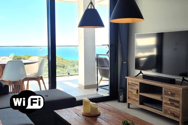 Apartamento para 4 personas, con jardín y terraza en La Duquesa