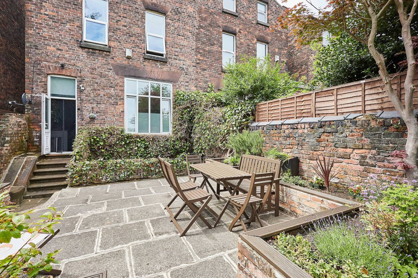 Host & Stay | Beech Street in Liverpool, Merseyside