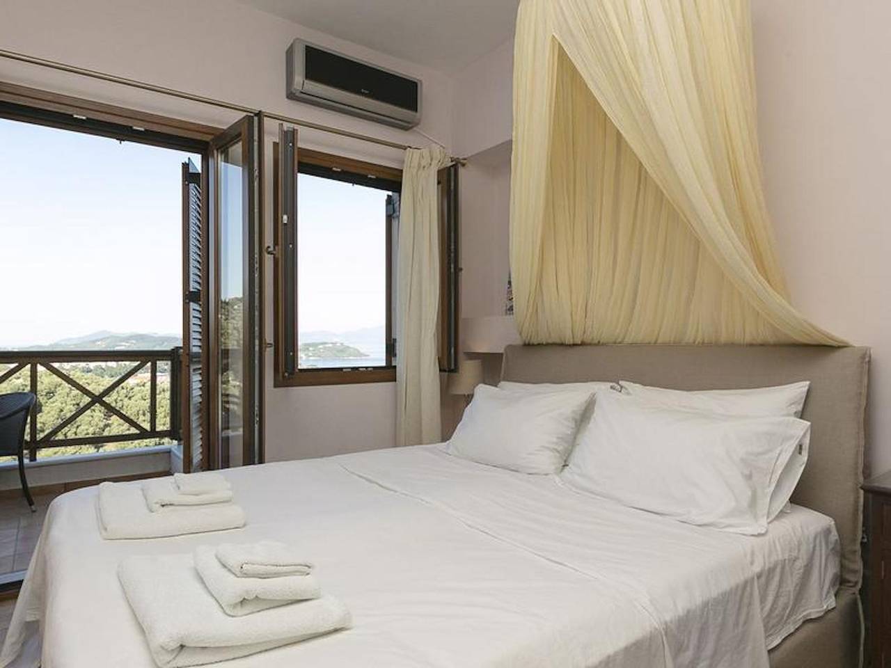 Villa Kallisto With Private Pool And Stunning Sea Views in Sporades