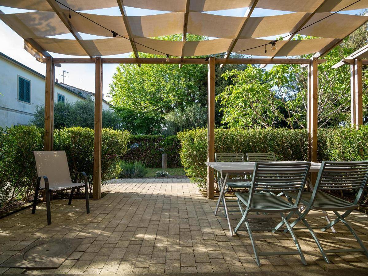 Locanda dei Sette Limoni - camere e residence in Mazzanta, Costa degli Etruschi