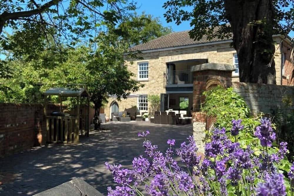 Beach House for 8 People in Great Yarmouth, Norfolk