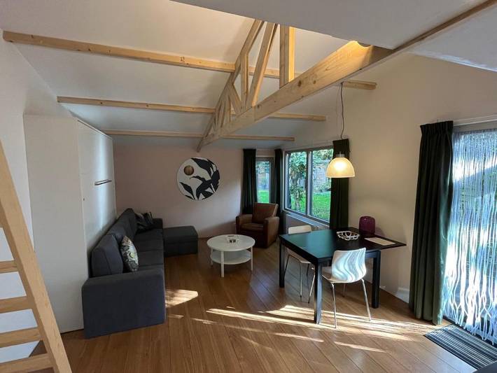 B&b voor 2 personen, with Terras and Tuin as well as Uitzicht in Zwolle